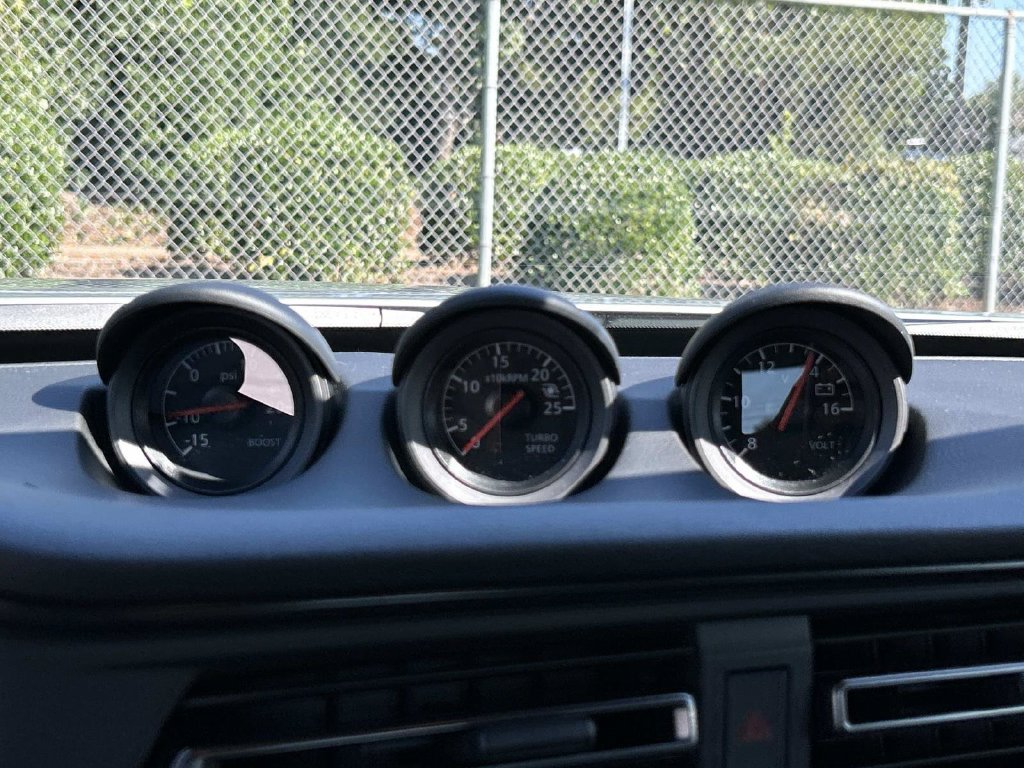 Used 2024 Nissan Z Performance w/ Floor Mat Package RWD image 30