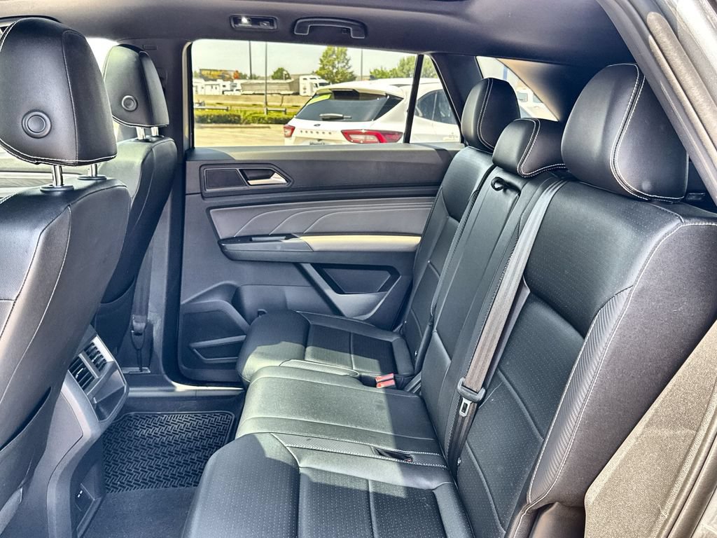 Used 2021 Volkswagen Atlas Cross Sport SE AWD/4WD image 24