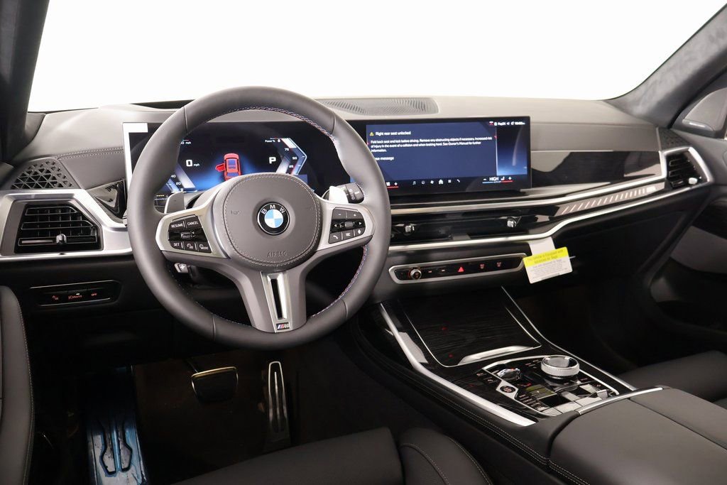 New 2026 BMW X7 M60i AWD/4WD video 2