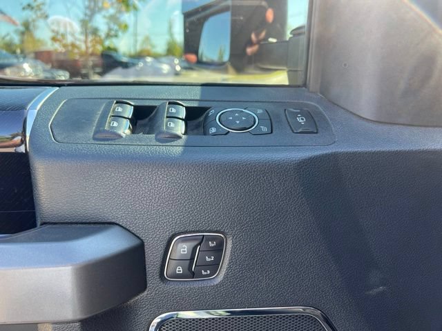 Used 2022 Ford F350 Platinum w/ Snow Plow Prep Package AWD/4WD image 23