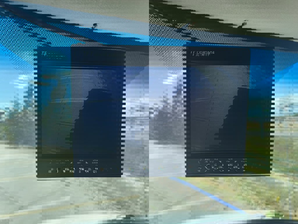 Used 2017 Chevrolet Express 3500 image 9