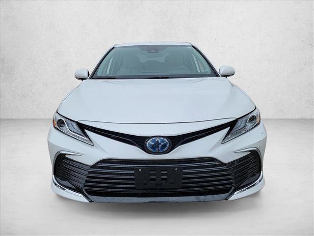 Used 2021 Toyota Camry XLE w/ Cold Weather Package image 3