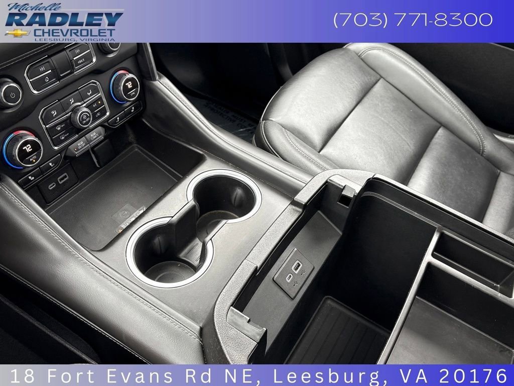 Used 2022 Chevrolet Tahoe Z71 w/ Luxury Package AWD/4WD image 19