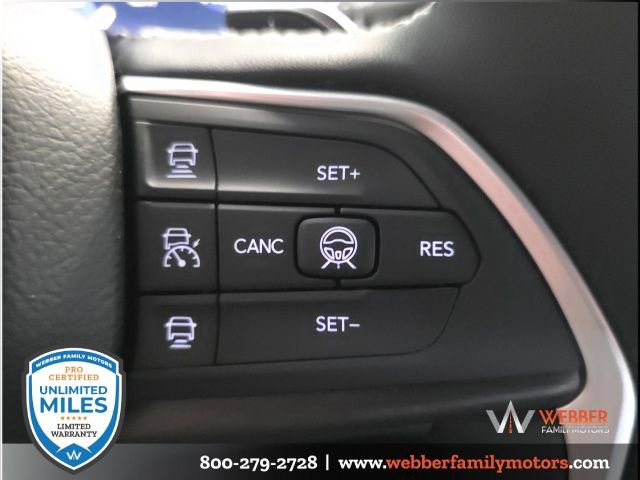 New 2026 Jeep Grand Cherokee Altitude image 25