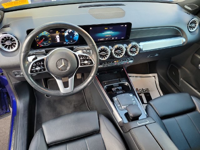 Used 2022 Mercedes-Benz GLB 250 4MATIC image 16