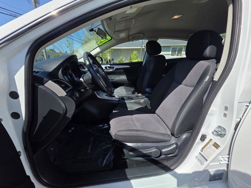 Used 2015 Nissan Sentra SV FWD image 15