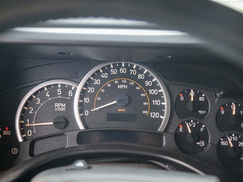 Used 2005 HUMMER H2 w/ Preferred Equipment Group AWD/4WD image 29