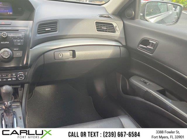 Used 2013 Acura ILX w/ Premium Package image 15
