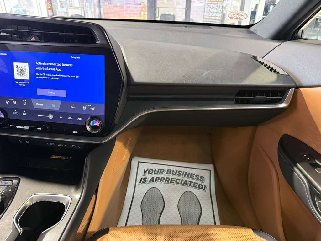 Used 2023 Lexus RZ 450e Premium w/ Technology Package image 21