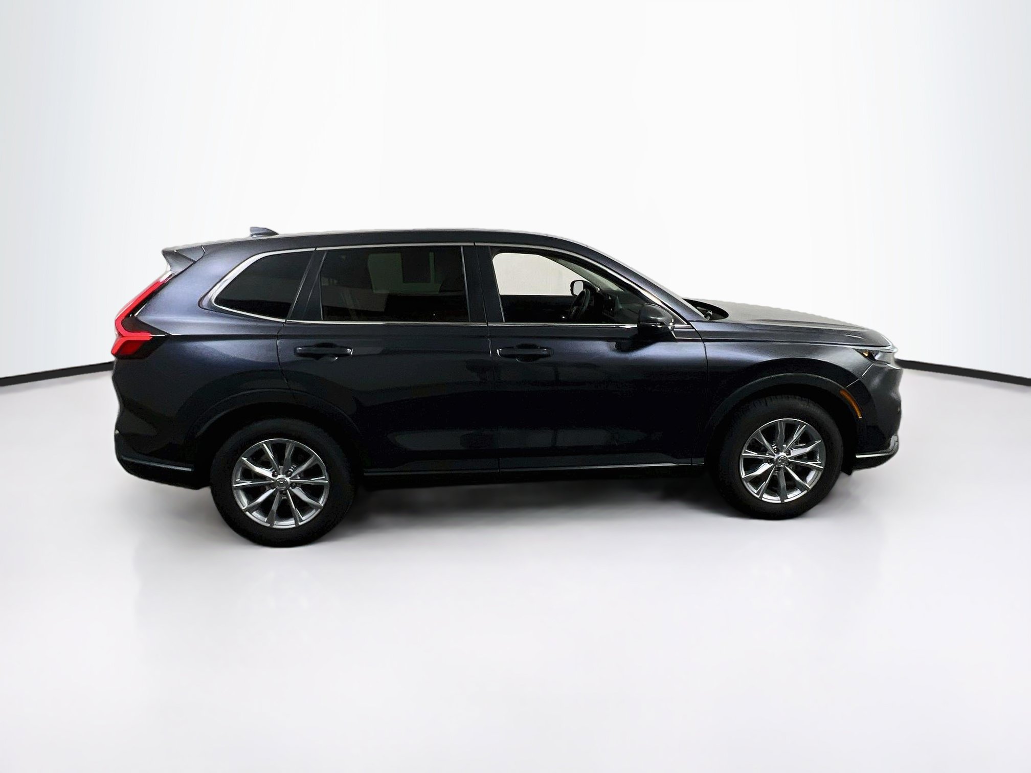 Used 2025 Honda CR-V EX image 4