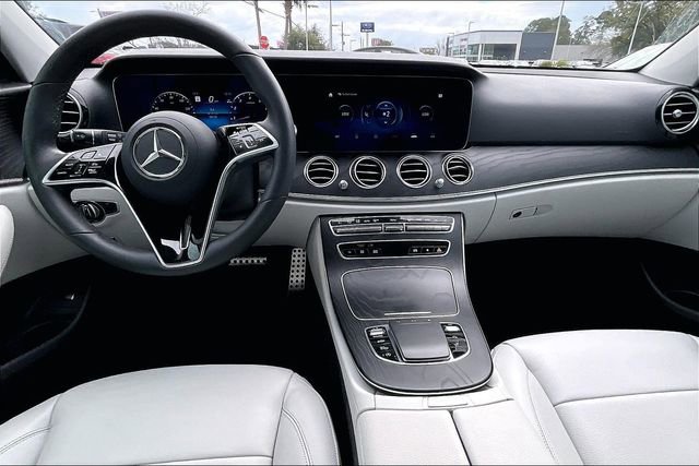 Used 2022 Mercedes-Benz E 450 4MATIC All-Terrain Wagon image 7