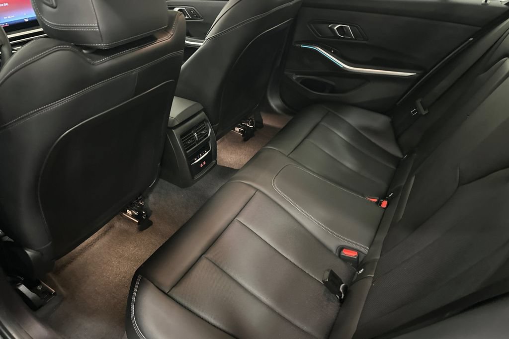 Used 2024 BMW 330e w/ Convenience Package RWD image 13