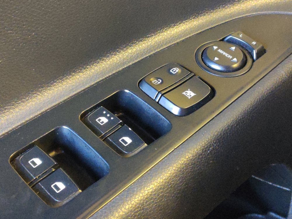 Used 2023 Kia Rio S FWD image 27