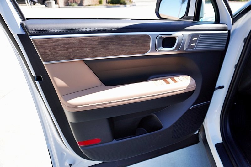 New 2025 Hyundai Santa Fe Limited image 29