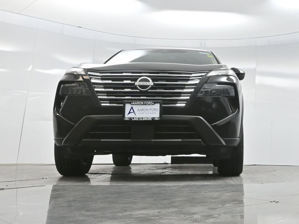 Used 2024 Nissan Rogue SV image 55