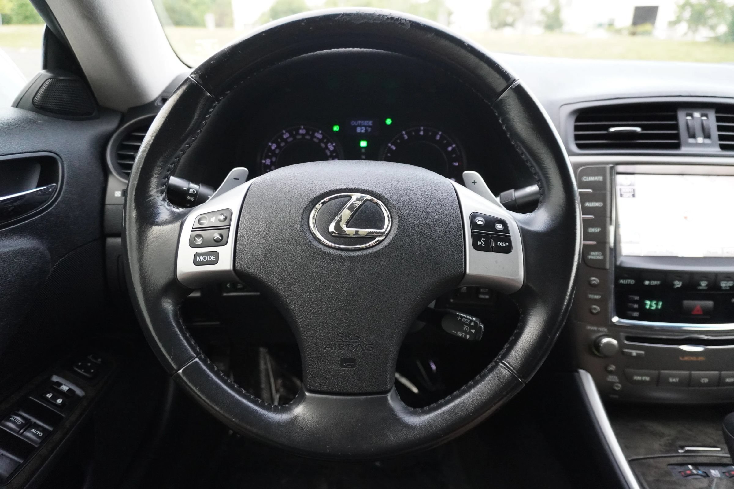 Used 2011 Lexus IS 250C RWD image 19