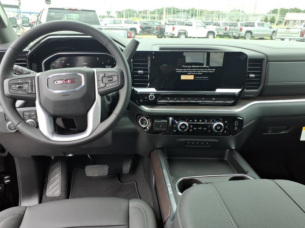 New 2026 GMC Sierra 3500 SLT w/ SLT Convenience Package AWD/4WD image 17