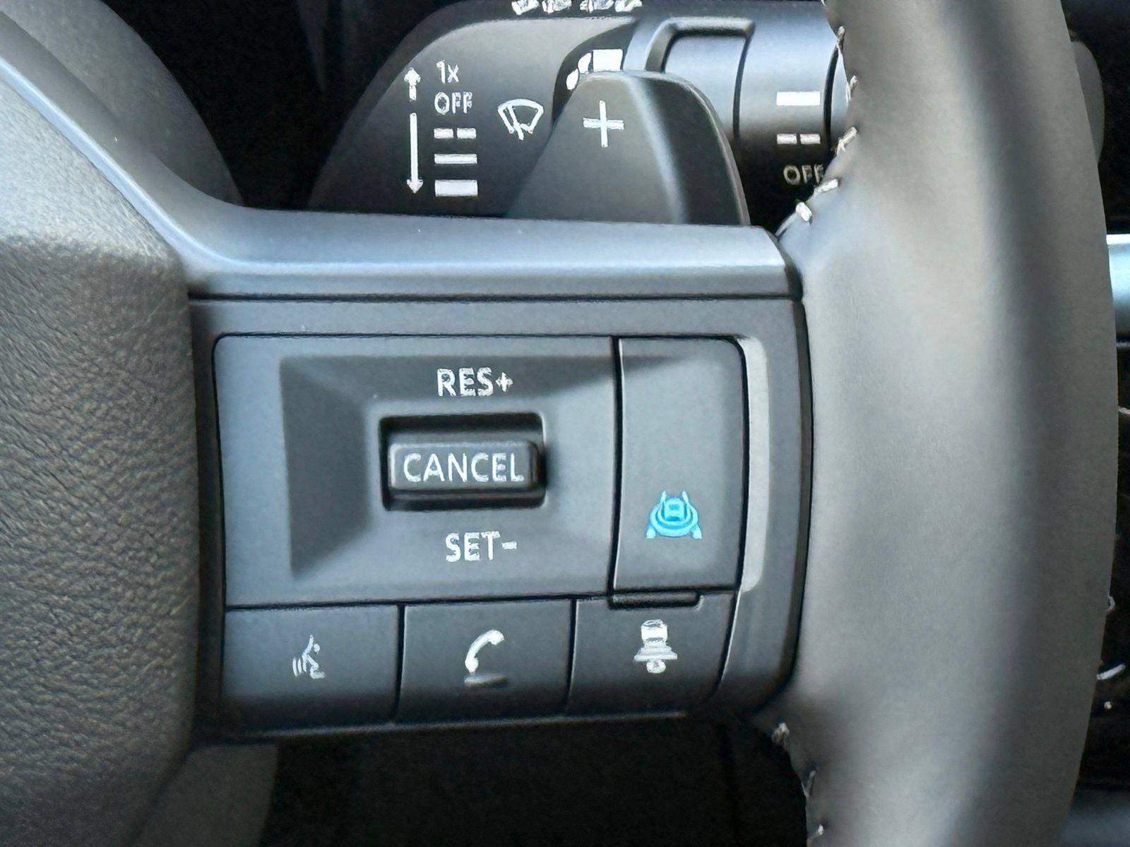 New 2026 Nissan Pathfinder SV AWD/4WD image 29