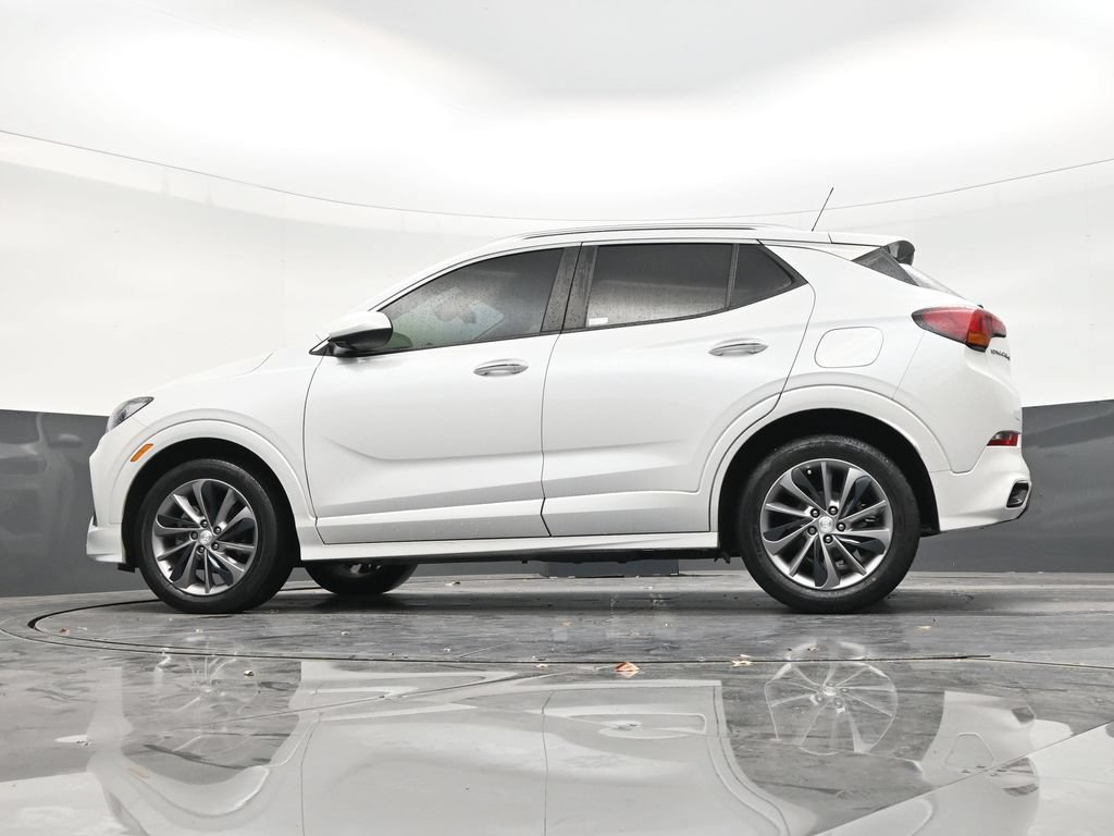 Used 2022 Buick Encore GX Select w/ Sport Touring Package FWD image 22