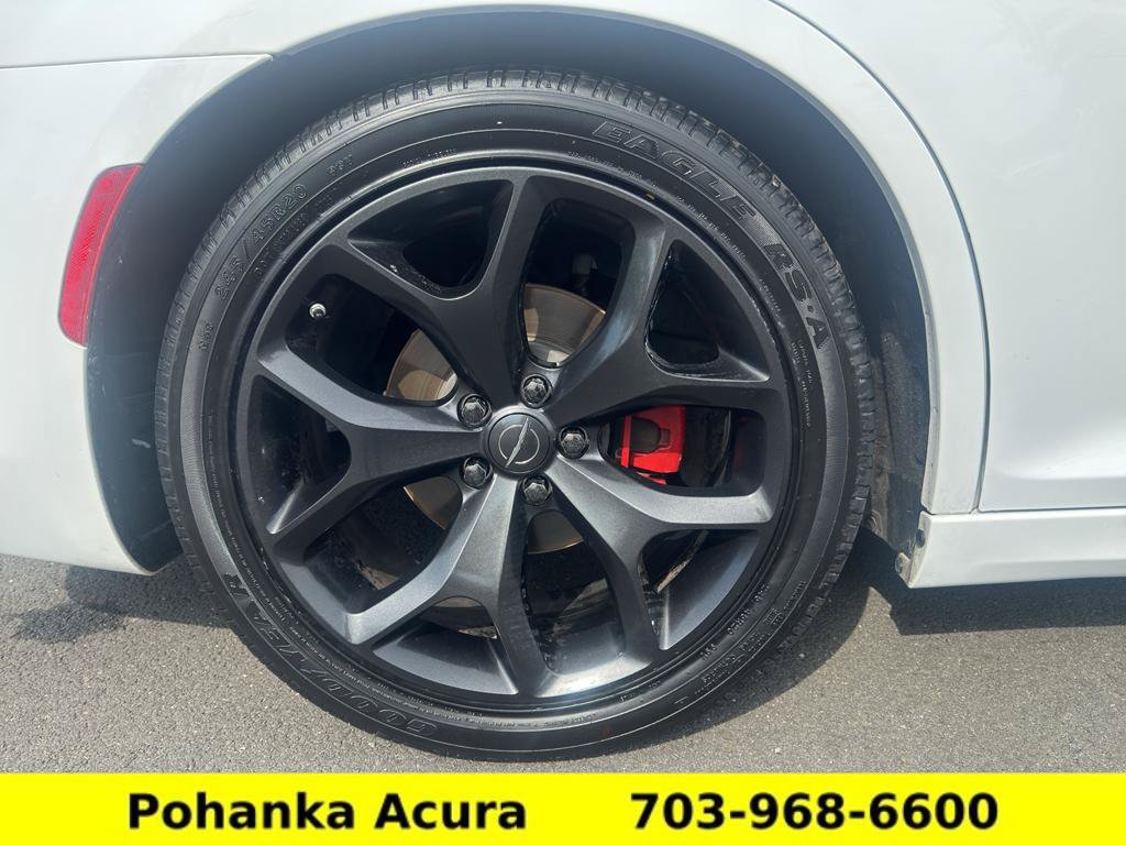 Used 2022 Chrysler 300 S w/ Safetytec Plus Group RWD image 31