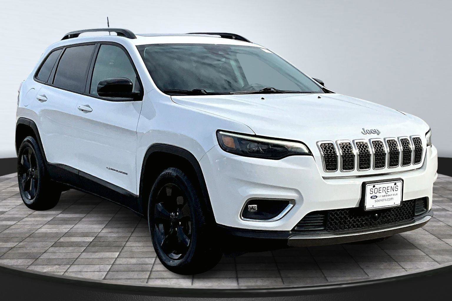 Used 2022 Jeep Cherokee Limited image 1