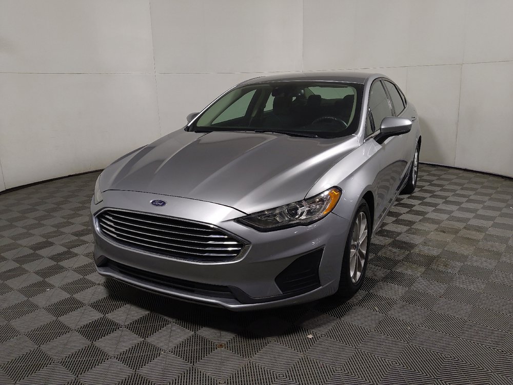 Used 2020 Ford Fusion SE FWD image 15