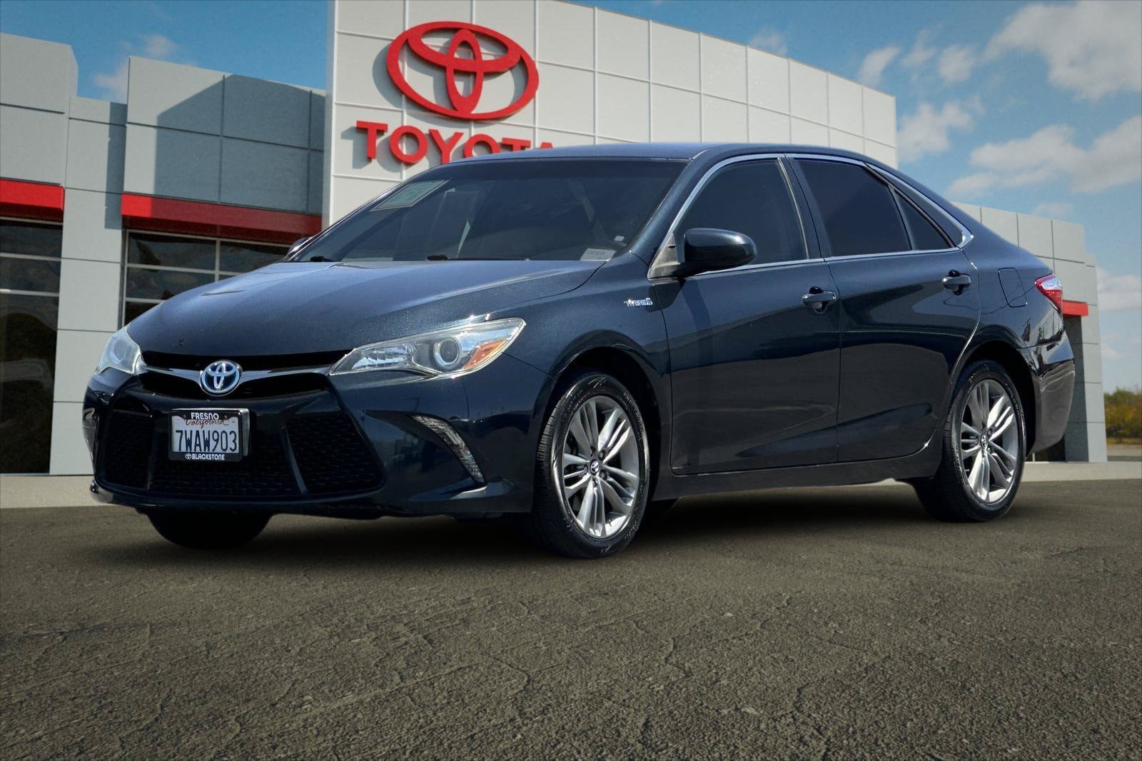 Used 2017 Toyota Camry SE FWD image 7