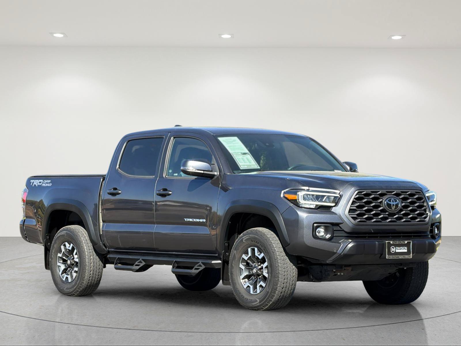 Used 2020 Toyota Tacoma TRD Off-Road w/ Technology Package RWD image 7