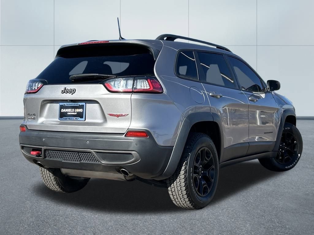 Used 2019 Jeep Cherokee Trailhawk w/ Comfort/Convenience Group video 2