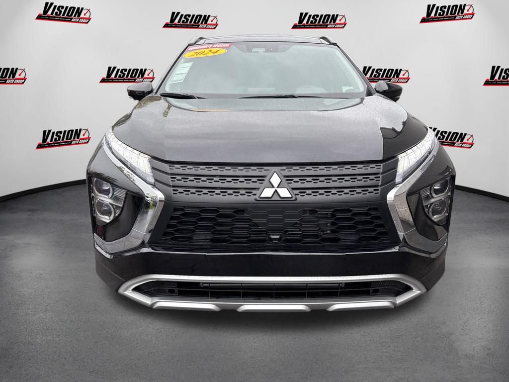 Used 2024 Mitsubishi Eclipse Cross SE AWD/4WD image 2