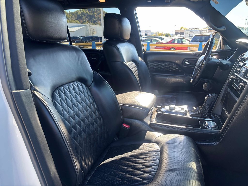 Used 2023 INFINITI QX80 Premium Select AWD/4WD image 33