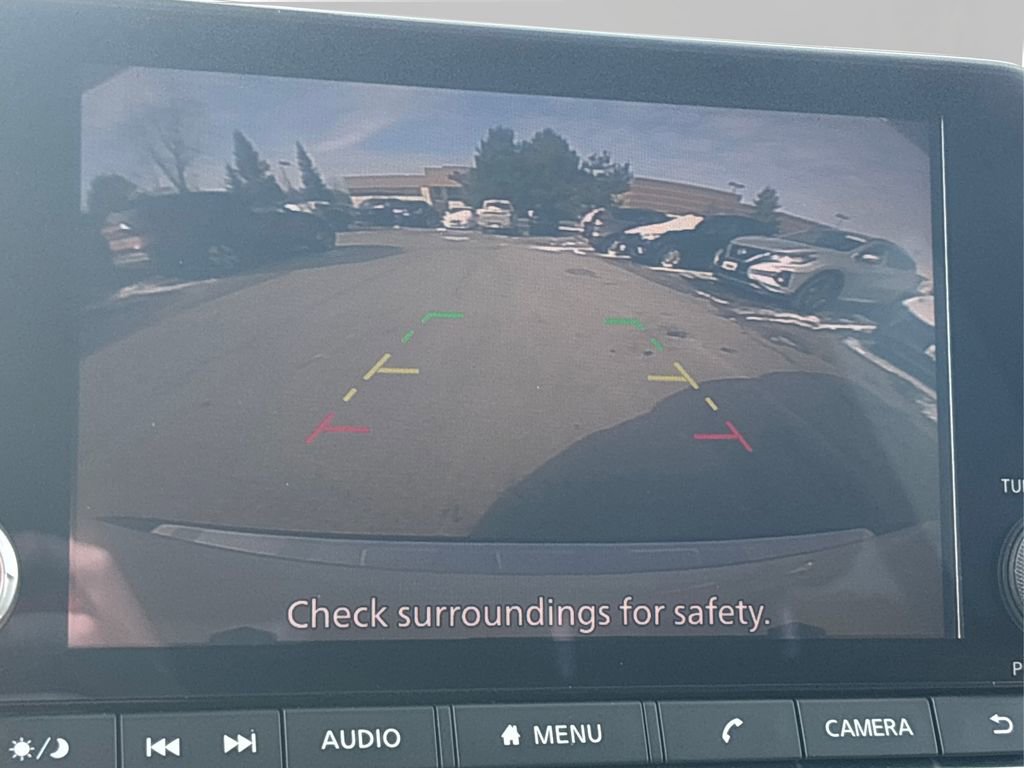 Used 2023 Nissan Rogue SV image 31