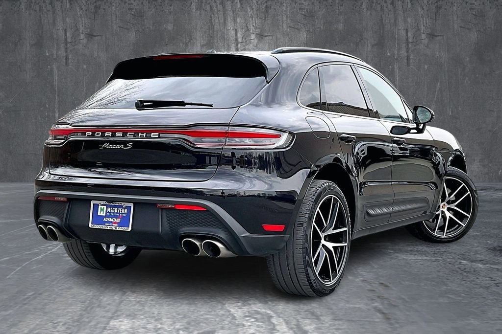 Used 2023 Porsche Macan S AWD/4WD image 6