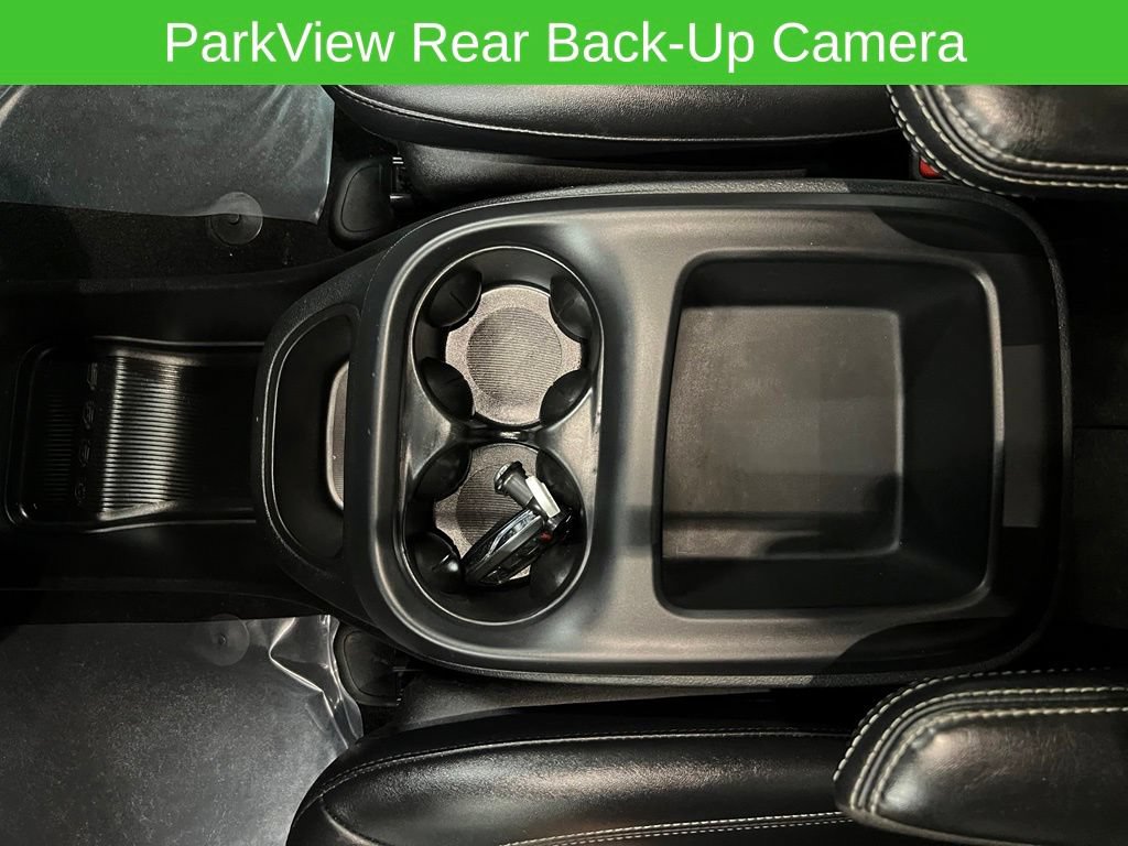 Used 2025 Chrysler Pacifica Select FWD image 25