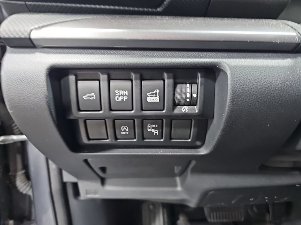 Used 2022 Subaru Forester Premium AWD/4WD image 26