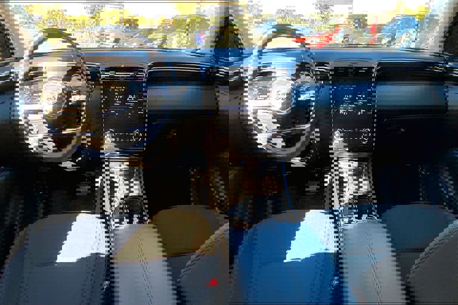 Certified 2024 Hyundai Tucson SE image 14