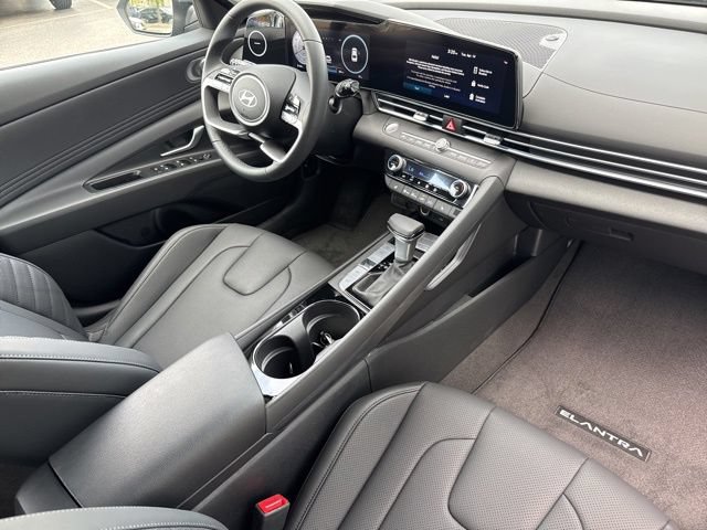 New 2026 Hyundai Elantra Limited FWD image 34