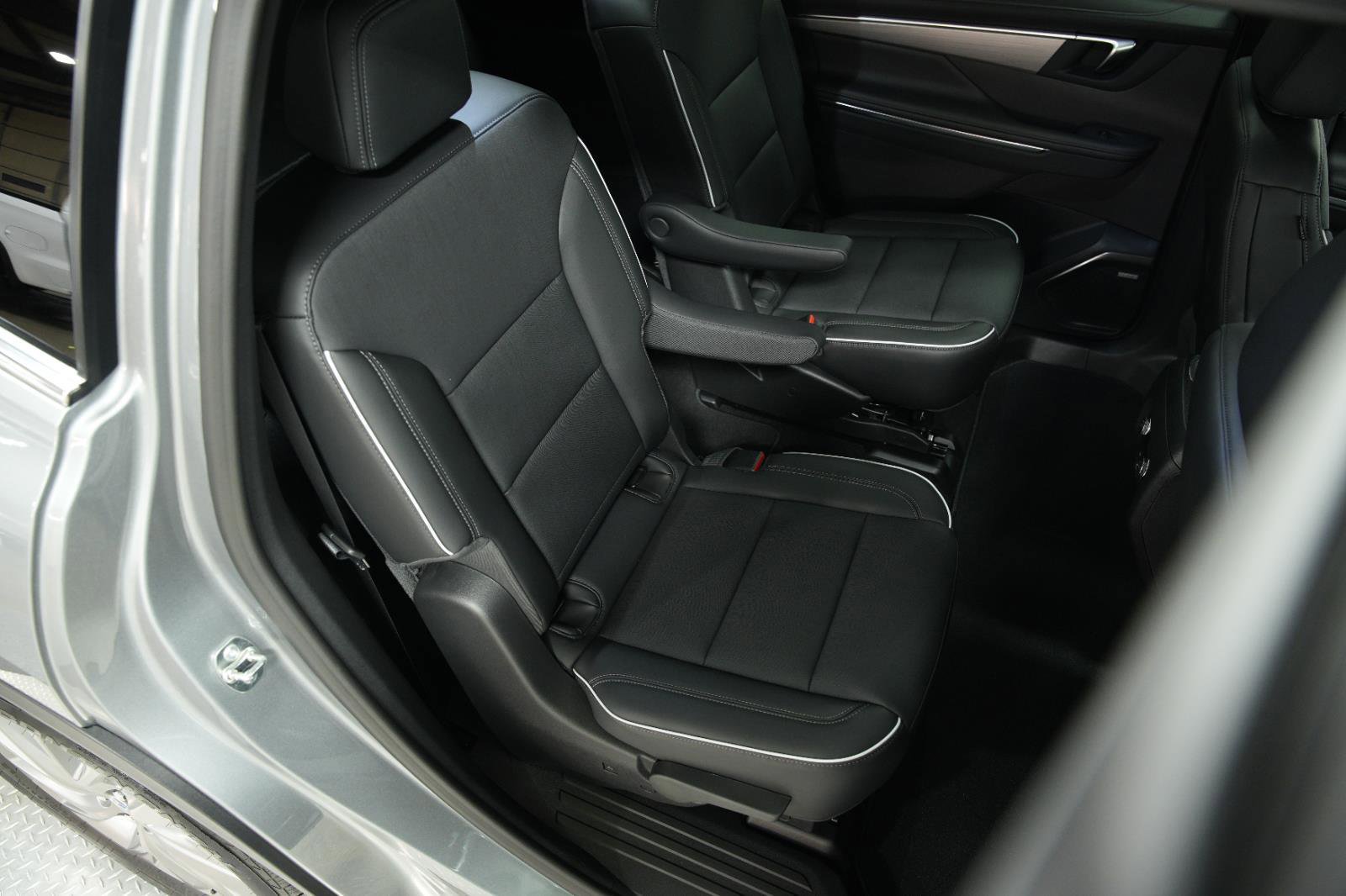 New 2026 Buick Enclave Preferred image 18