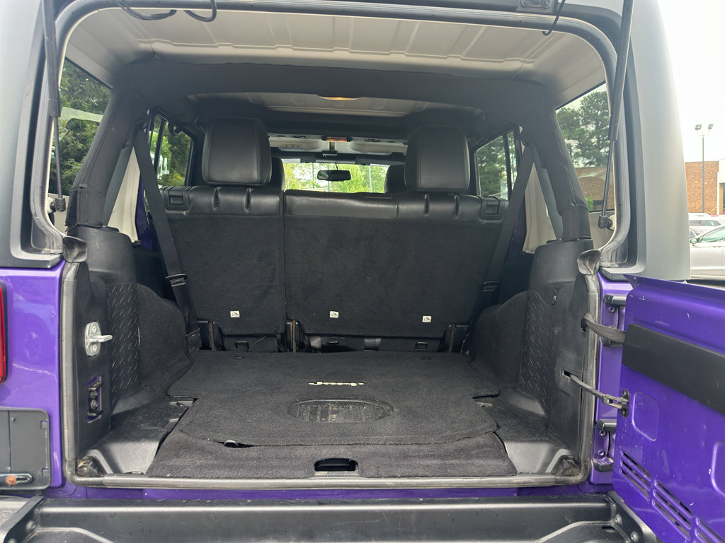 Used 2016 Jeep Wrangler Unlimited Sahara image 10