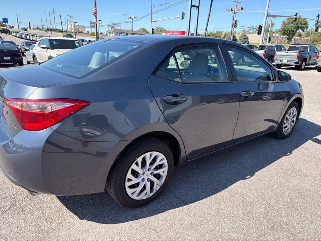 Used 2017 Toyota Corolla LE w/ Carpet Mat Package (TMS) FWD image 15