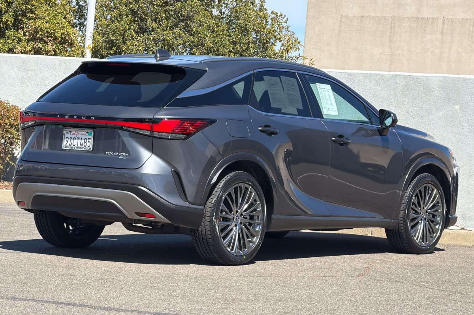Certified 2025 Lexus RX 450h AWD w/ Convenience Package image 2