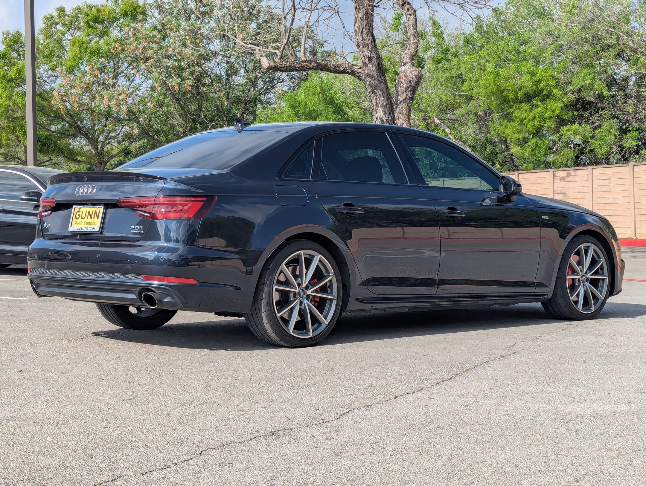 Used 2018 Audi A4 2.0T Premium Plus w/ Premium Plus Package image 3