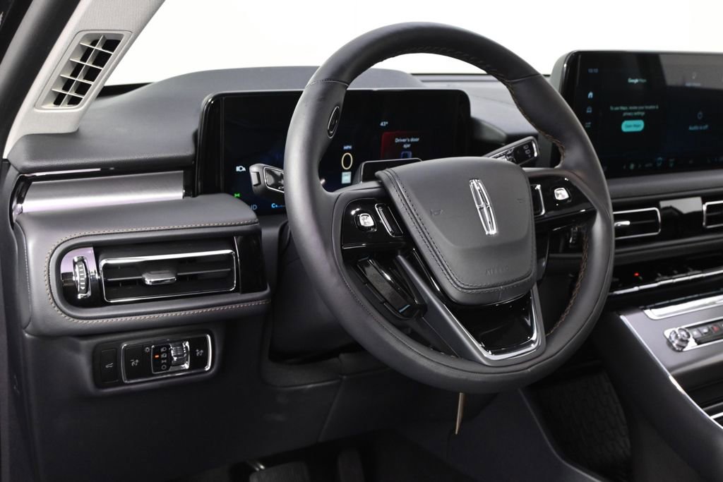 New 2026 Lincoln Aviator AWD image 11