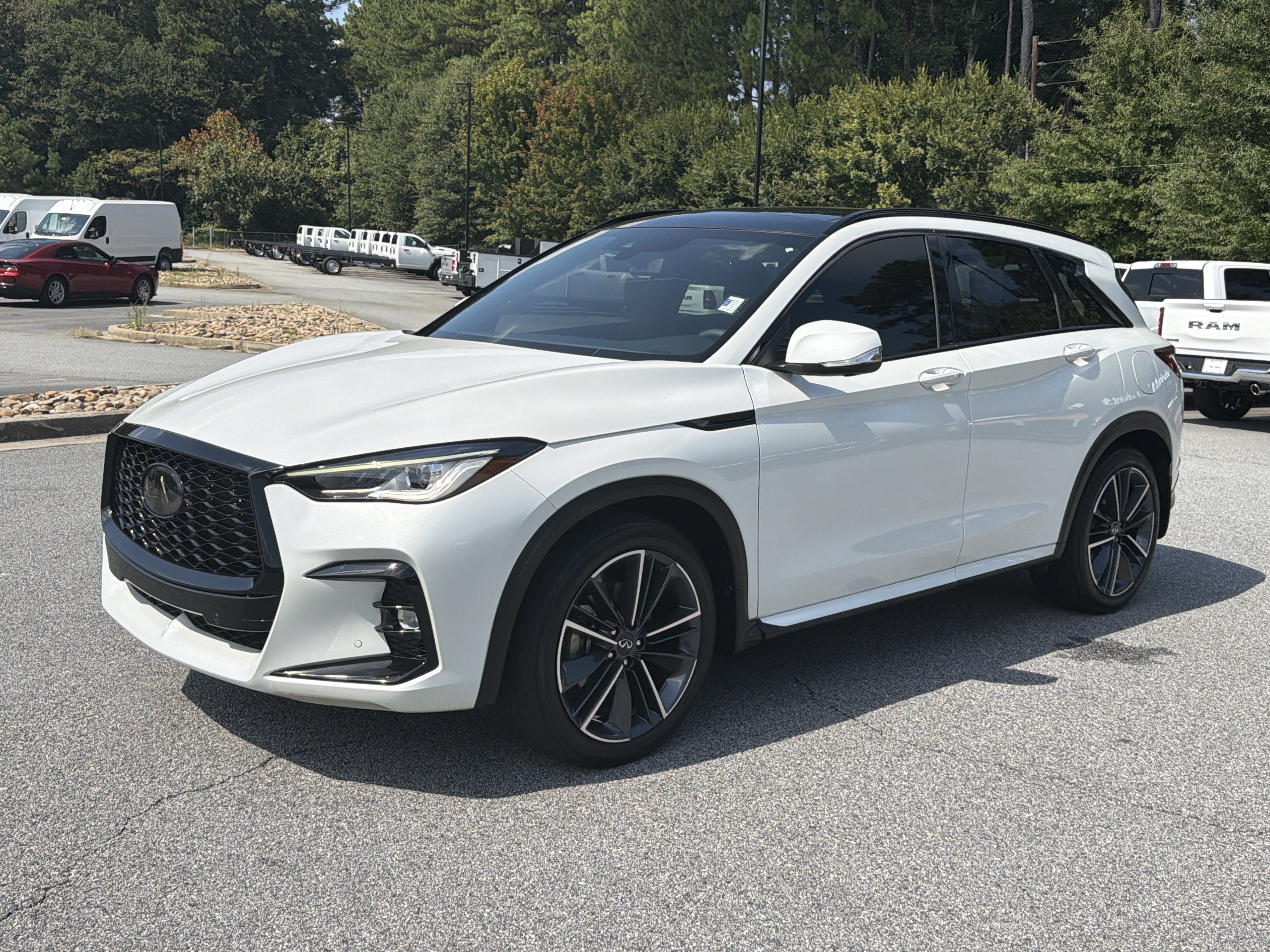 Used 2025 INFINITI QX50 Sport w/ Cargo Package AWD/4WD image 3