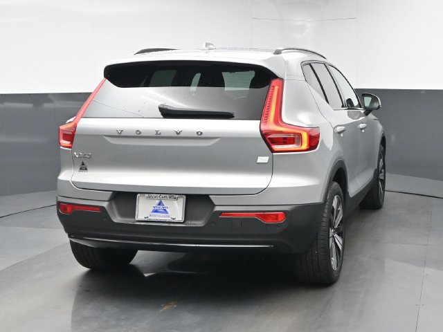 Used 2023 Volvo XC40 Recharge Plus AWD/4WD image 8