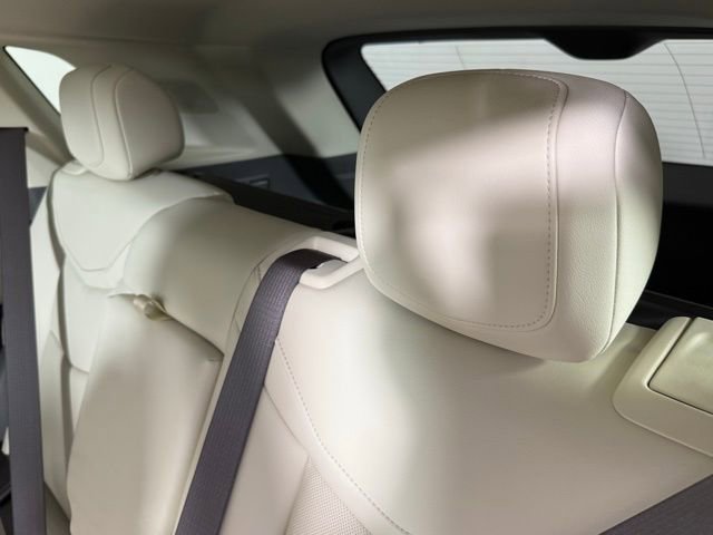 New 2025 Cadillac XT5 Premium Luxury w/ Technology Package FWD image 24