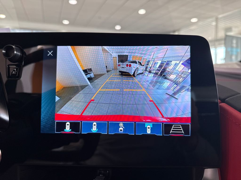 Used 2024 Chevrolet Corvette Stingray Preferred Cpe RWD image 25