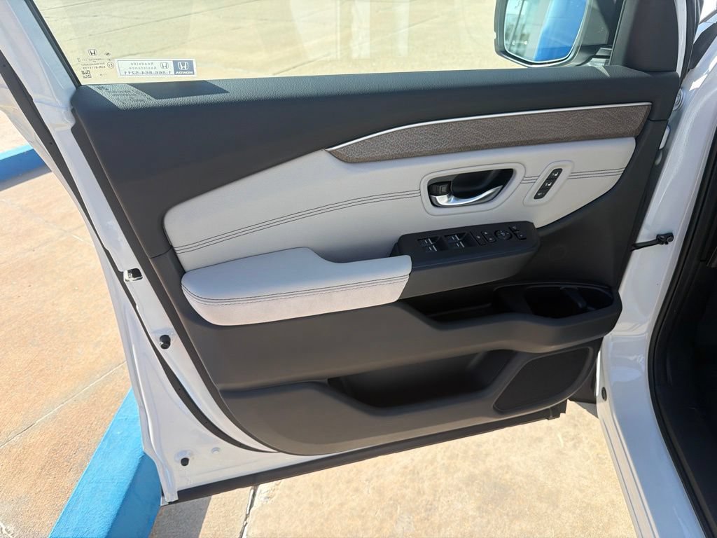 New 2026 Honda Pilot Elite image 17