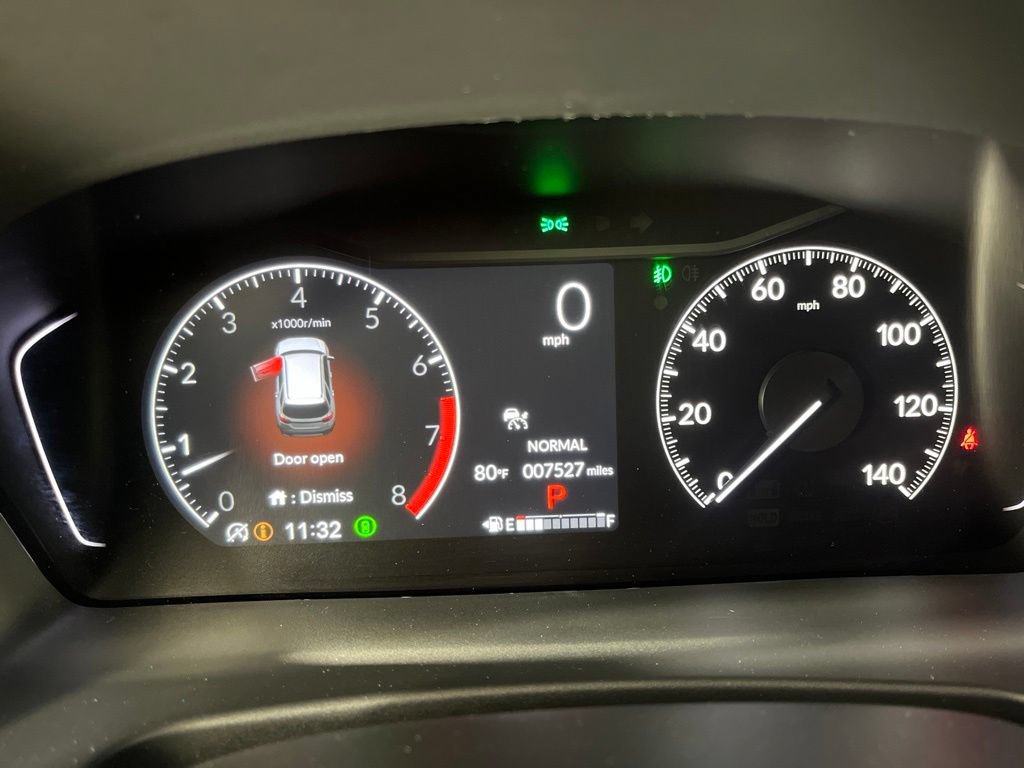 Certified 2025 Honda Pilot Sport image 31