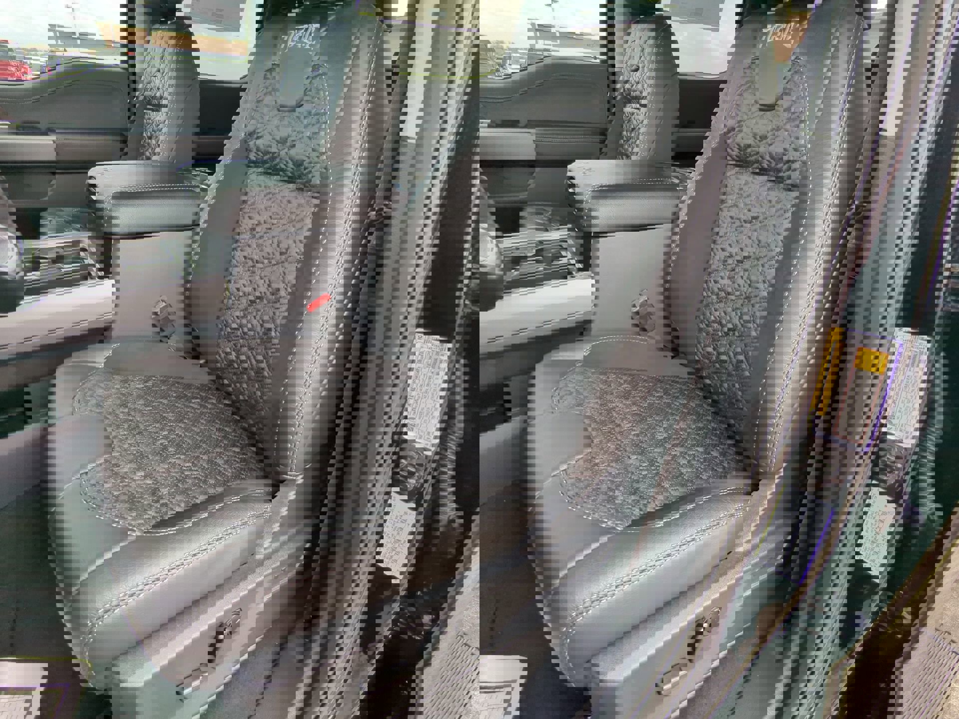 New 2026 Ford F250 Lariat w/ Black Appearance Package image 52